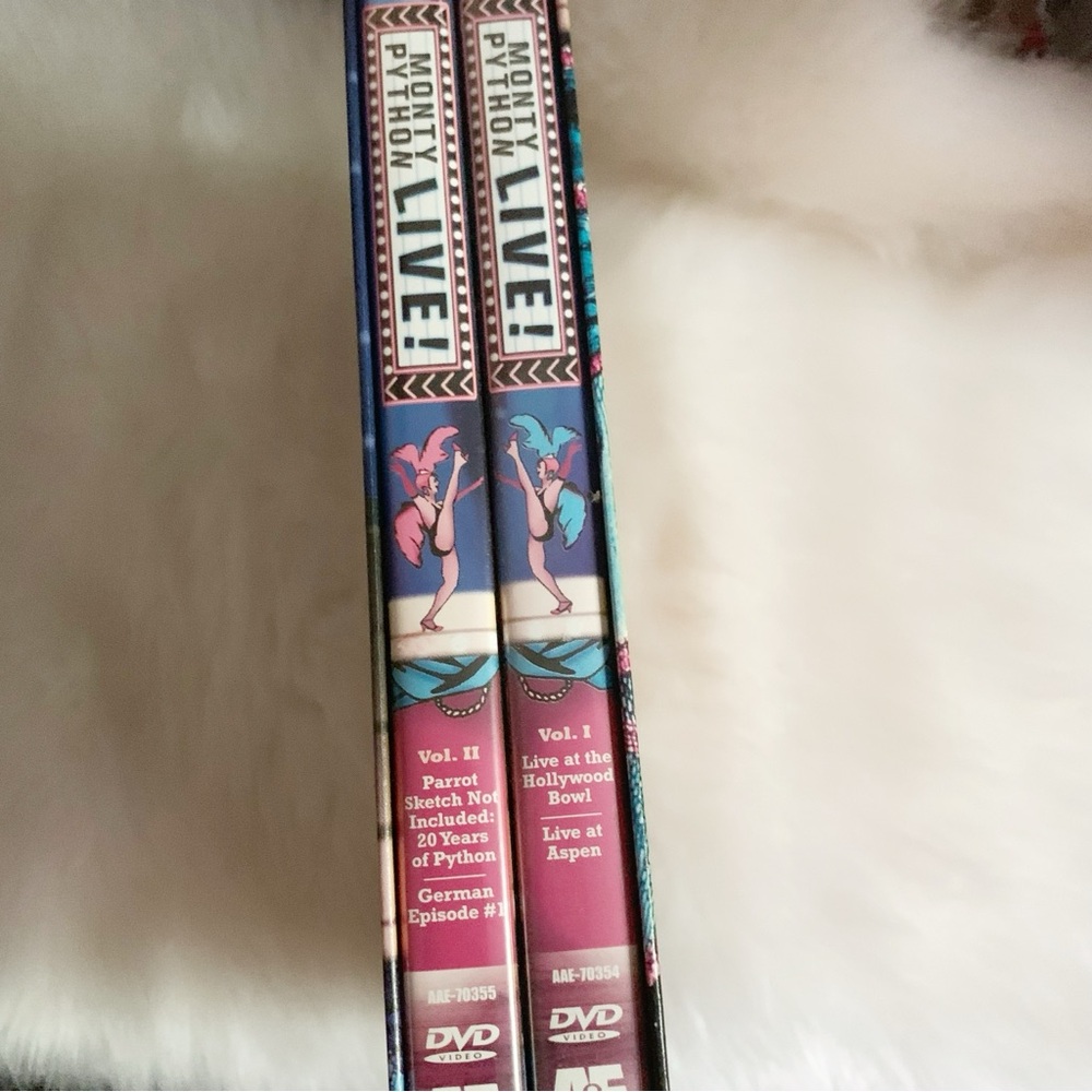 Monty Python Live DVD, 2-Disc Set - Picture 4 of 4